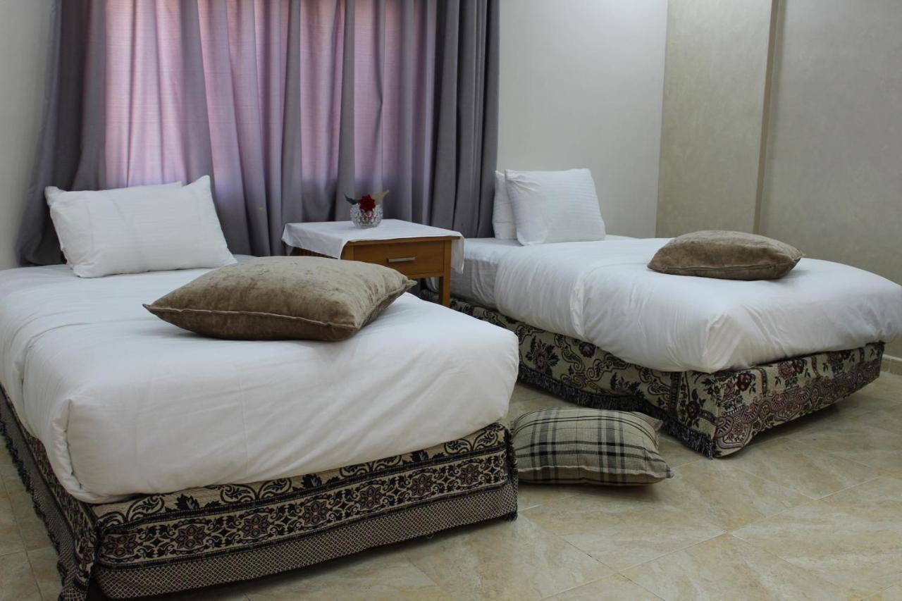 Petra Princess Balqees Hostel Wadi Musa Bagian luar foto